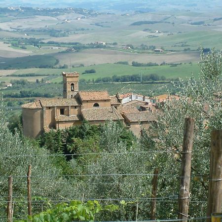 Villa Casa Della Nonna Chianni Exterior foto